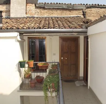 아파트 Il Balcone House 파르마